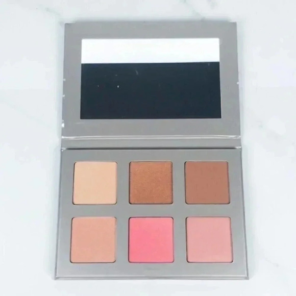 Iconic London Blaze Chaser Face Palette - Picture 1 of 2